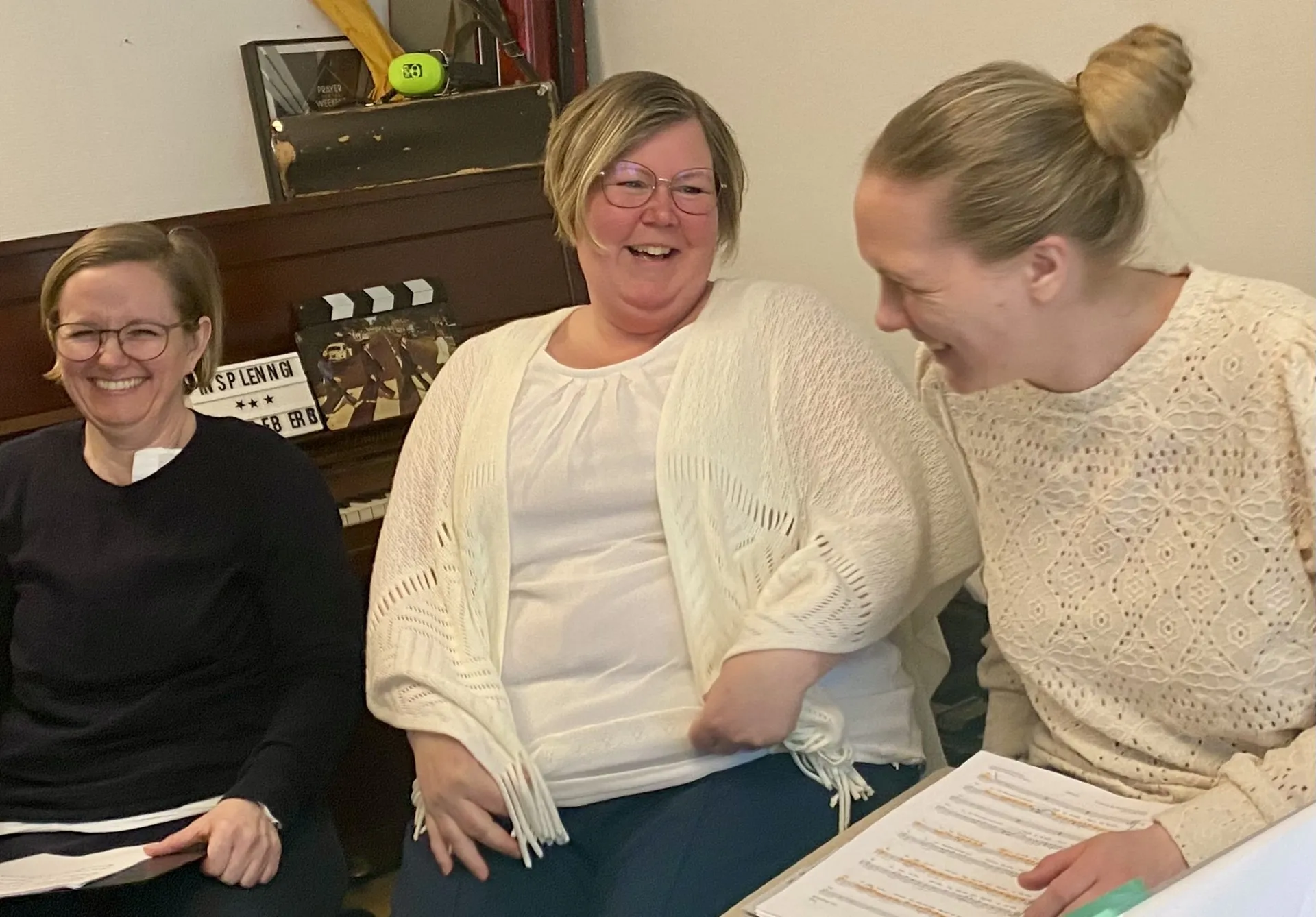 Rosenskära repeterar