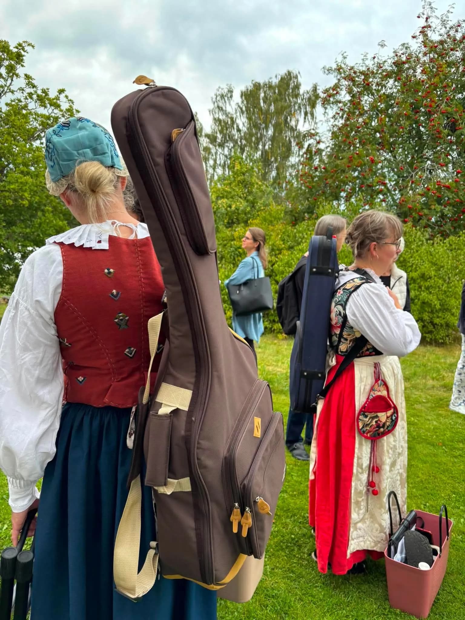 Från Rövardotter till Sjömansbrud
